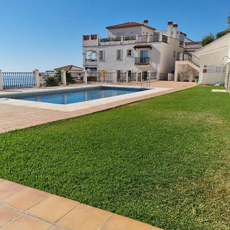 Elegant Apartment With Fantastic Views At The Top Of Calahonda Sitio de Calahonda Exteriör bild