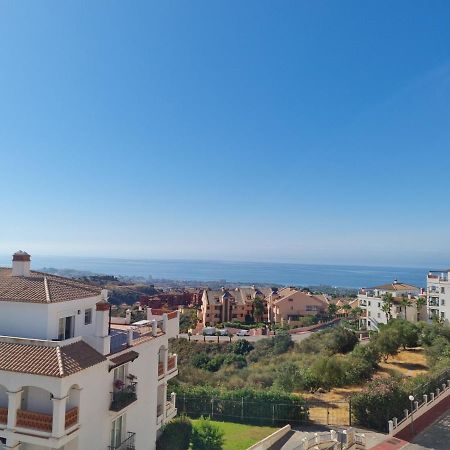 Elegant Apartment With Fantastic Views At The Top Of Calahonda Sitio de Calahonda Exteriör bild