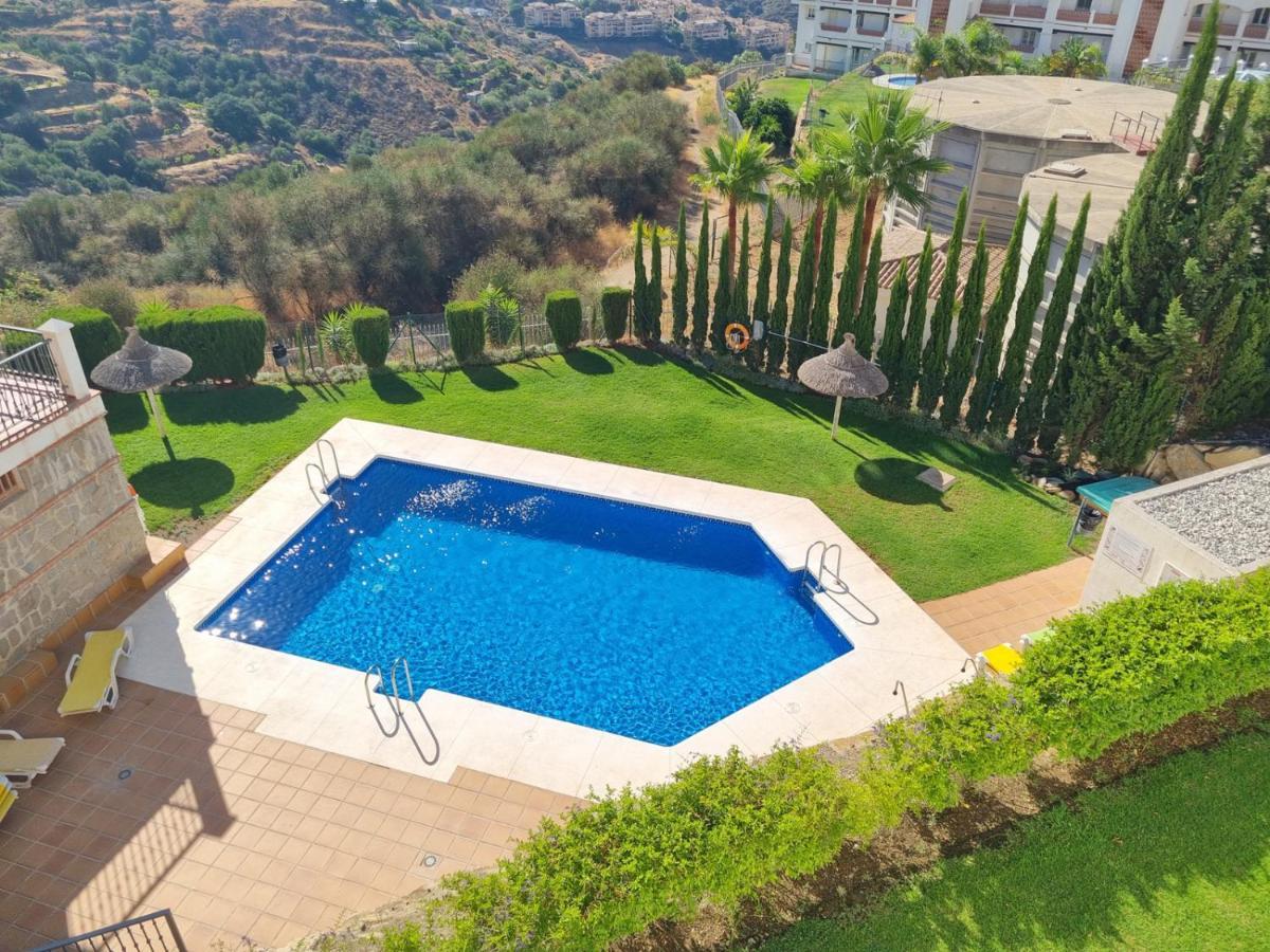 Elegant Apartment With Fantastic Views At The Top Of Calahonda Sitio de Calahonda Exteriör bild